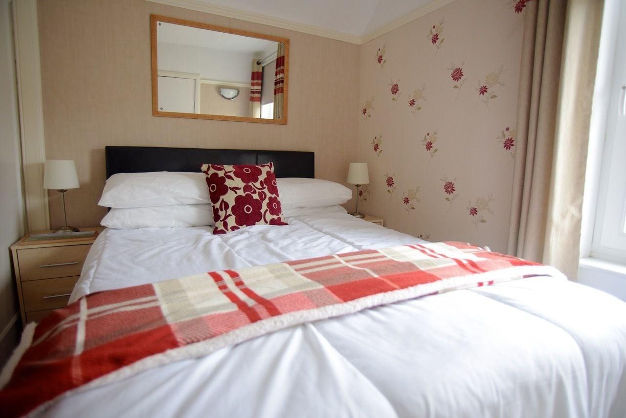 Oyo Inverour Guest House Gairlochy 외부 사진