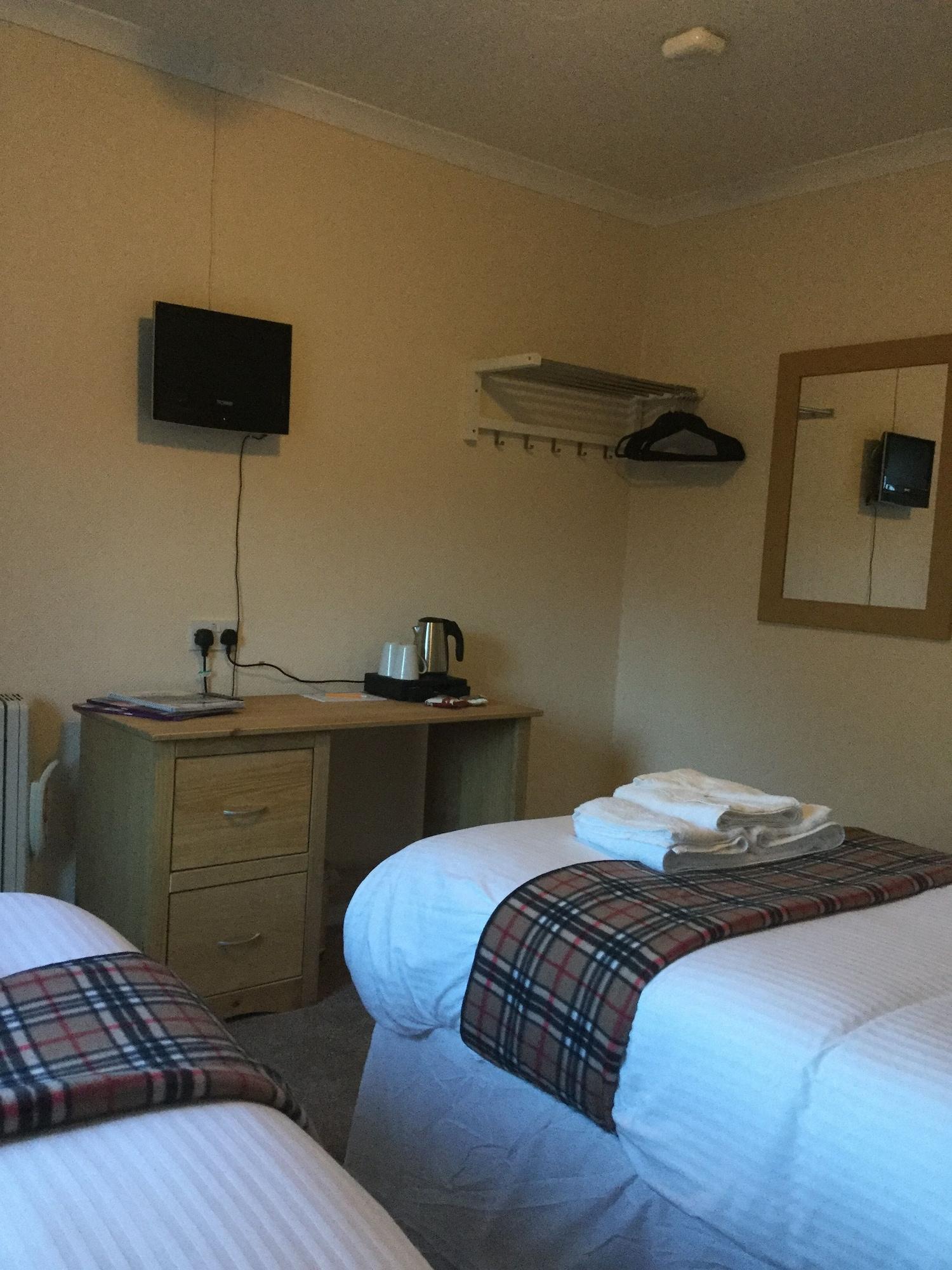 Oyo Inverour Guest House Gairlochy 외부 사진